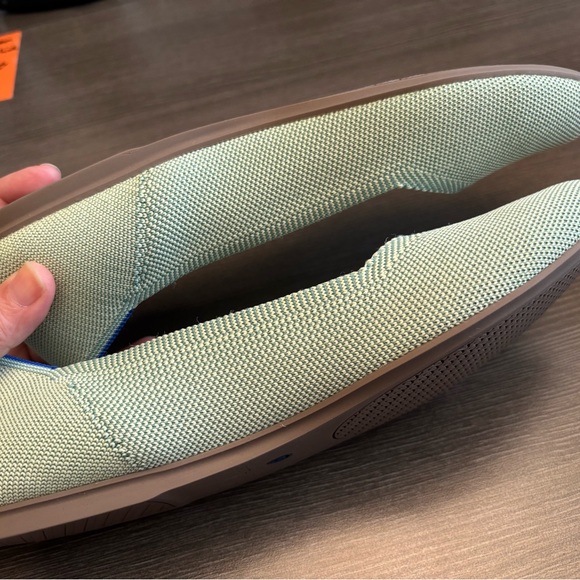 Pristine Rothy's Green Flats - Picture 8 of 12